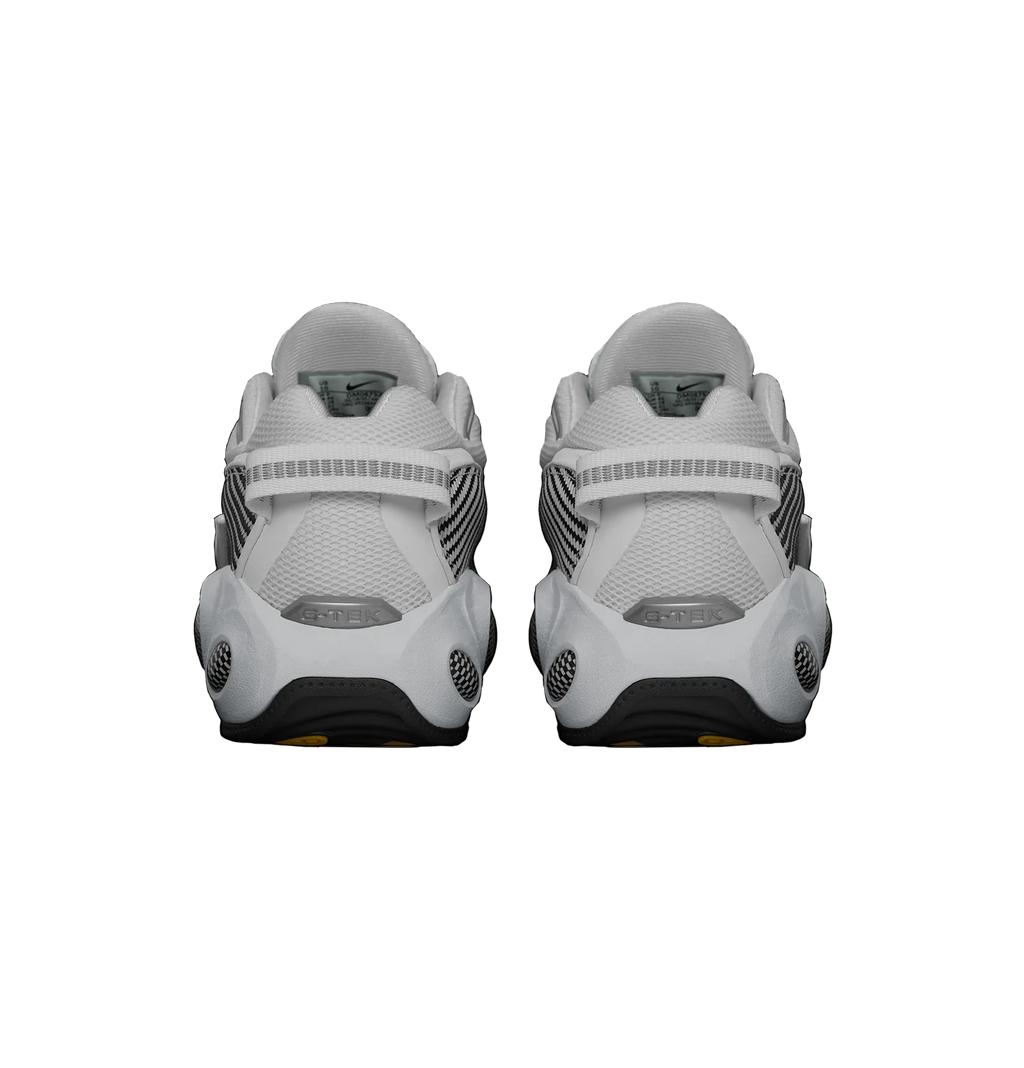 Nocta White and Black Glide