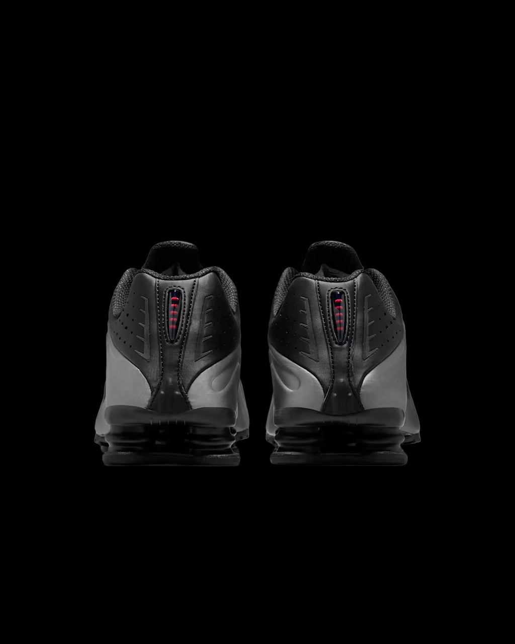 Nike Shox R4