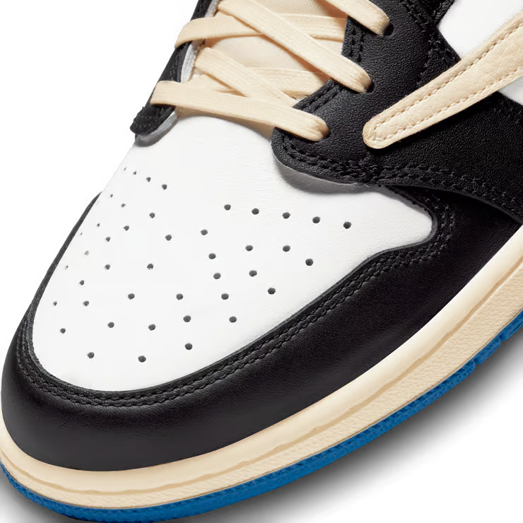 Jordan 1 Low fragment design x Travis Scott